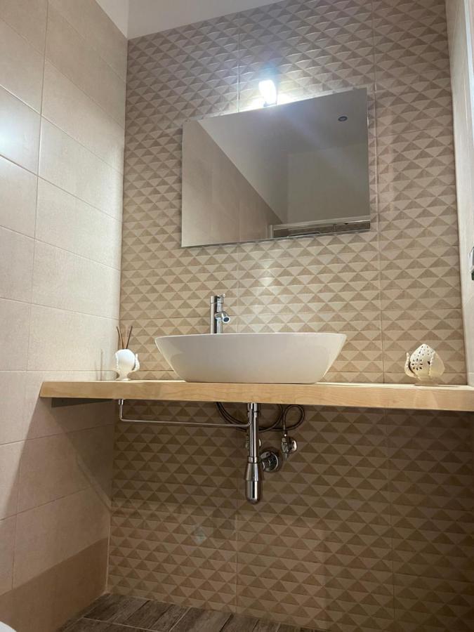 Room27 Tarent Zewnętrze zdjęcie